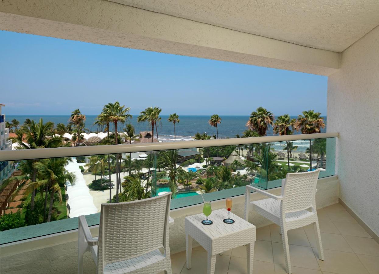 Hard Rock Hotel Vallarta All Inclusive Nuevo Vallarta Exterior photo
